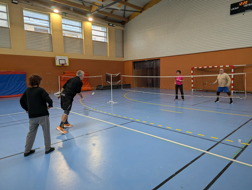 Badminton 12 12 25 B